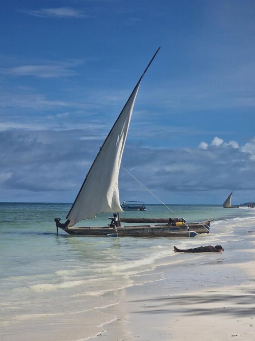 Dhow Inn Boutique Hotel image 33